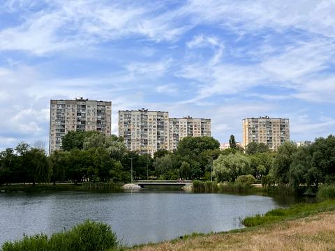 квартира за адресою Райдужна вул., 16