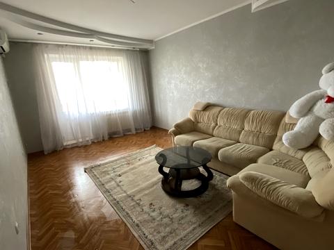квартира по адресу Червоной Калины просп. (Владимира Маяковского), 40