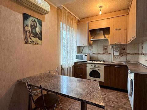квартира за адресою Олександра Поля просп. (Кірова), 94-Б