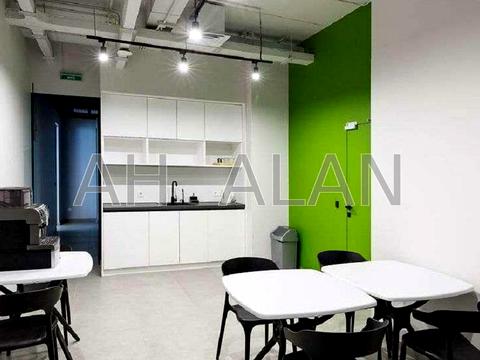 комерційна за адресою Левка Лук'яненка вул. (Маршала Тимошенка), 21