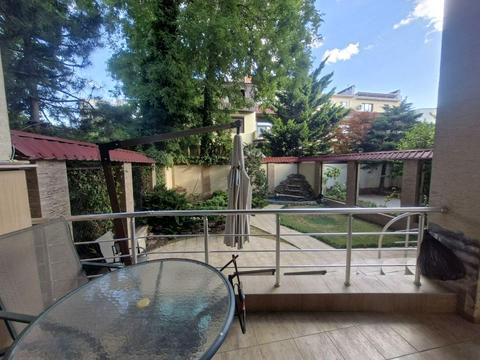 будинок за адресою Педагогічна вул., 25