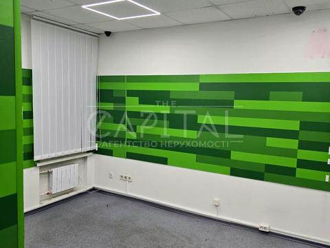 коммерческая по адресу Гоголевская ул., 12