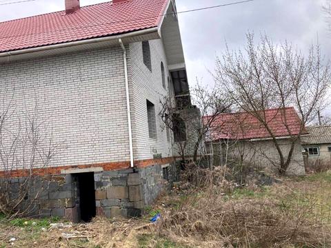 будинок за адресою Сергія Панасюка, 1б