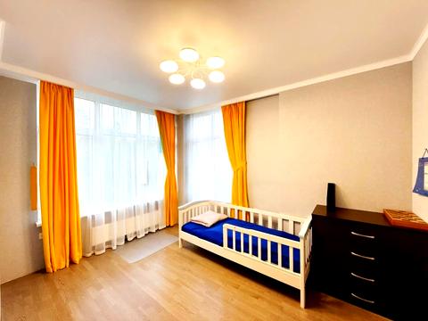 квартира за адресою Рея Бредбері вул., 2