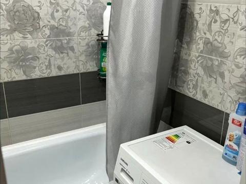 квартира за адресою Ревуцького вул., 44