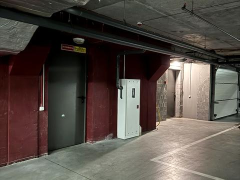 паркомісце за адресою Короленка вул. (Первозванівська), 22-А