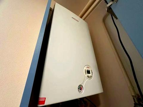 квартира за адресою Суднобудівна вул., 8