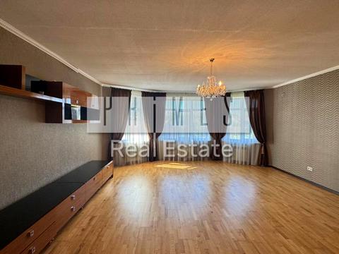 будинок за адресою Погребський шлях вул.