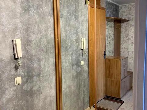 квартира за адресою Богатирська вул., 16