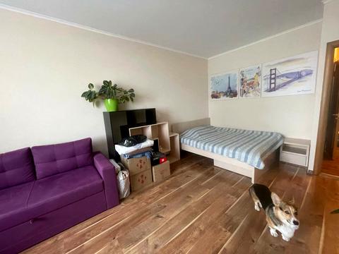 квартира за адресою Воскресенська вул., 12-Б