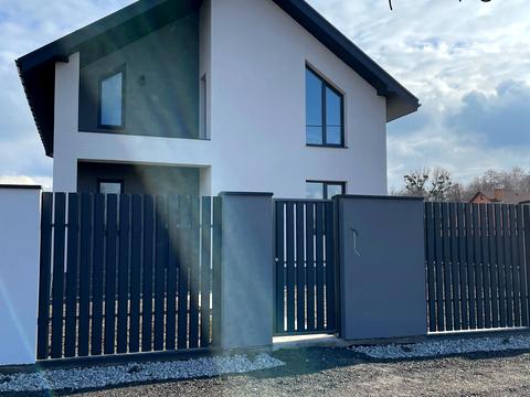 будинок за адресою Ожинна