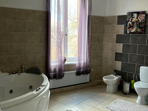 будинок за адресою Академіка Кащенка вул.