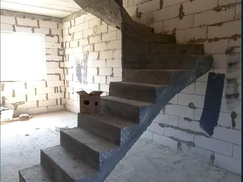 будинок за адресою Молодіжна вул., 4