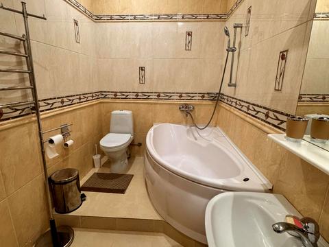 квартира за адресою Дорошенка вул., 5