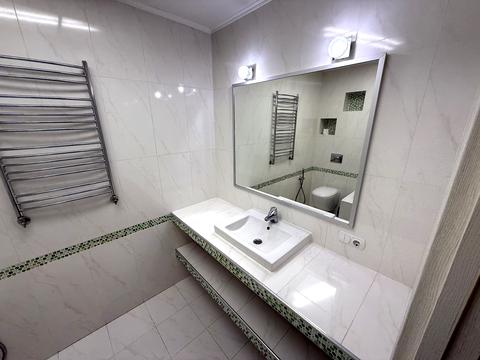 квартира за адресою Соборності вул. (Жовтнева), 50
