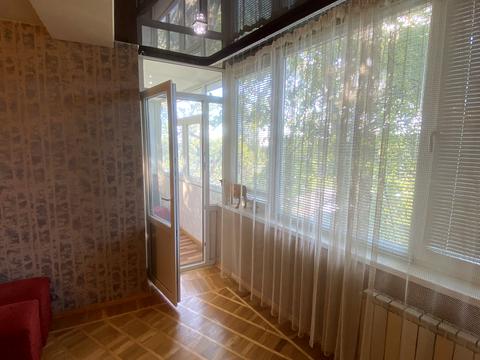 квартира за адресою Льва Ландау просп. (50-річчя СРСР), 20