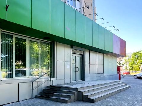 комерційна за адресою Харківське шосе, 58