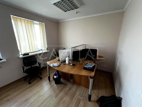 комерційна за адресою Антоновича вул. (Горького), 999