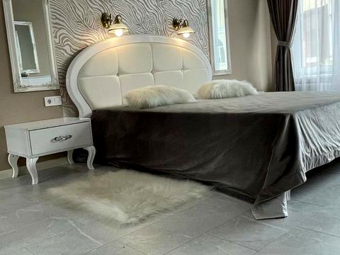 квартира за адресою Дегтярна вул., 22