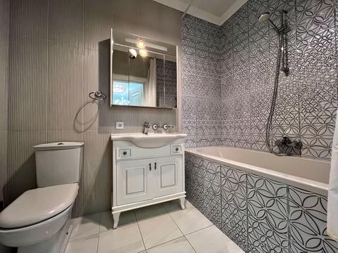 квартира по адресу Джона Маккейна ул. (Кудри Ивана), 1