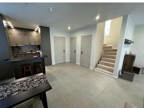 дом по адресу Александра Саенко ул.