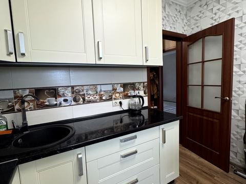квартира за адресою Софії Русової вул., 7