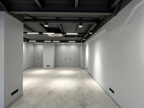 комерційна за адресою Київ, Андрія Верхогляда вул. (Михайла Драгомирова), 14-А