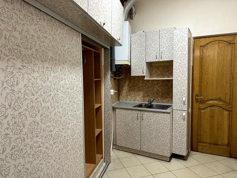 комерційна за адресою Івана Франка вул., 59