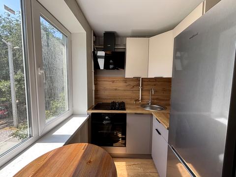 квартира за адресою Батумська вул., 8