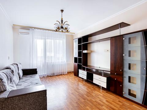 квартира за адресою Оноре де Бальзака вул., 63