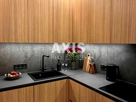 квартира за адресою Віктора Некрасова, 12А