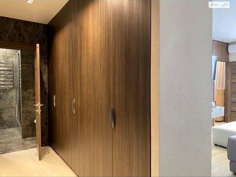 квартира за адресою Юнацька вул., 1