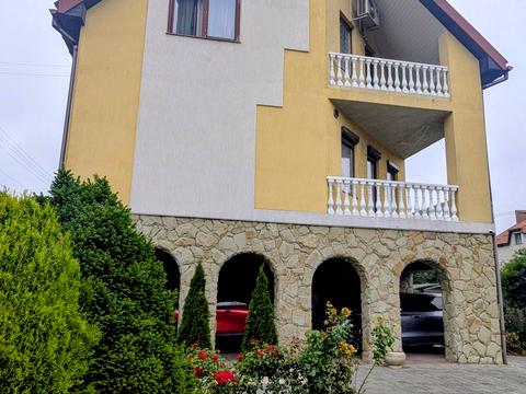 будинок за адресою Загородня вул.