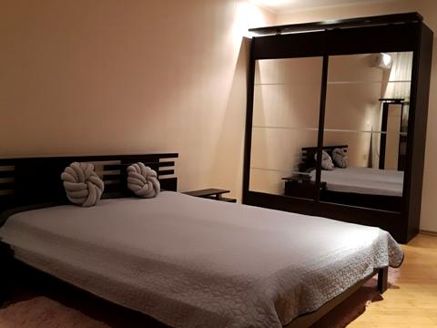 квартира за адресою Миколи Бажана просп., 14