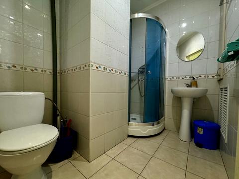 коммерческая по адресу Симона Петлюры ул. (Коминтерна), 20 б