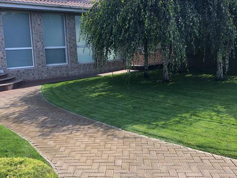 будинок за адресою Грушевського вул.