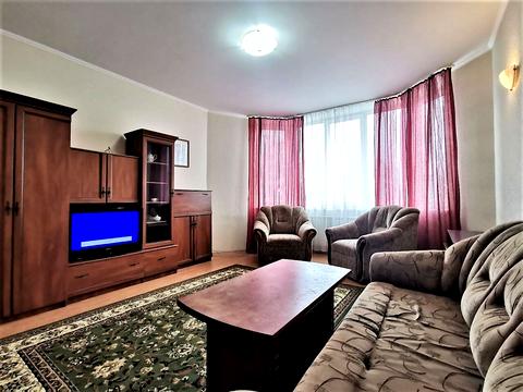 квартира по адресу Миколы Бажана просп., 14