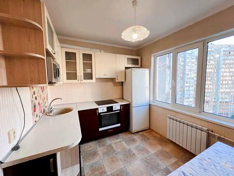 квартира за адресою Академіка Заболотного вул., 68