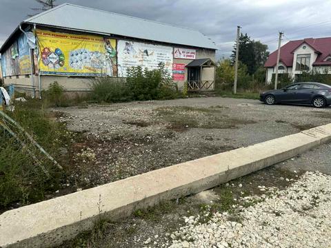 комерційна за адресою Зелена, 1