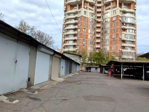 паркомісце за адресою Шампанський пров., 14