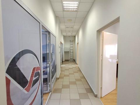 коммерческая по адресу Кардинала Любомира Гузара ул., 32