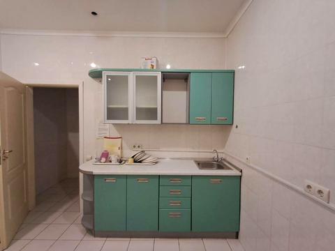 коммерческая по адресу Лукьяновская ул., 1