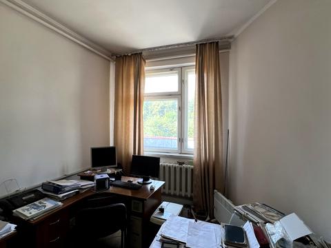 комерційна за адресою Левка лукяненка, 14Г