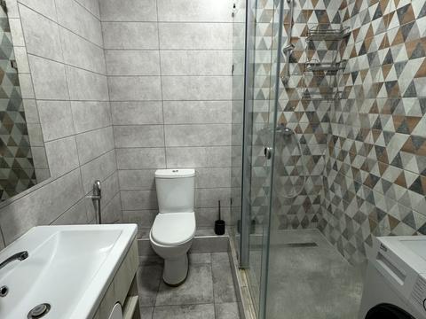 квартира за адресою Бакинська вул., 1