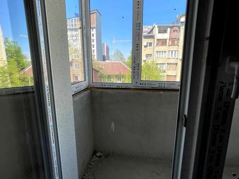 квартира за адресою Володимира Великого вул., 16