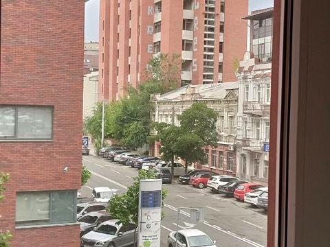 коммерческая по адресу Исполкомовская ул., 7