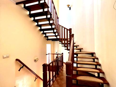 дом по адресу пгт. Брюховичи, Васильковая ул., 36