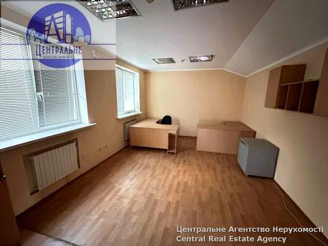комерційна за адресою Вокзальна, 21