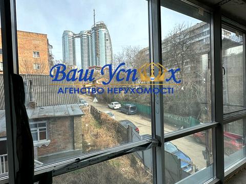 комерційна за адресою Саперне Поле вул., 5
