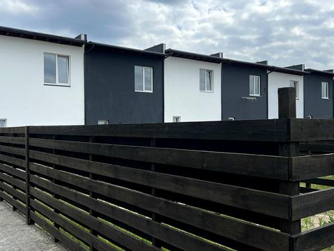 будинок за адресою вул. Весняна